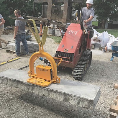 mini skid steer