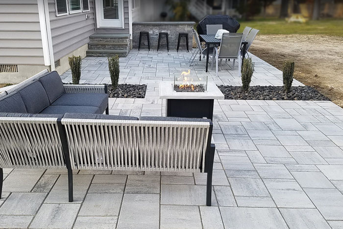 designing outdoor living spaces